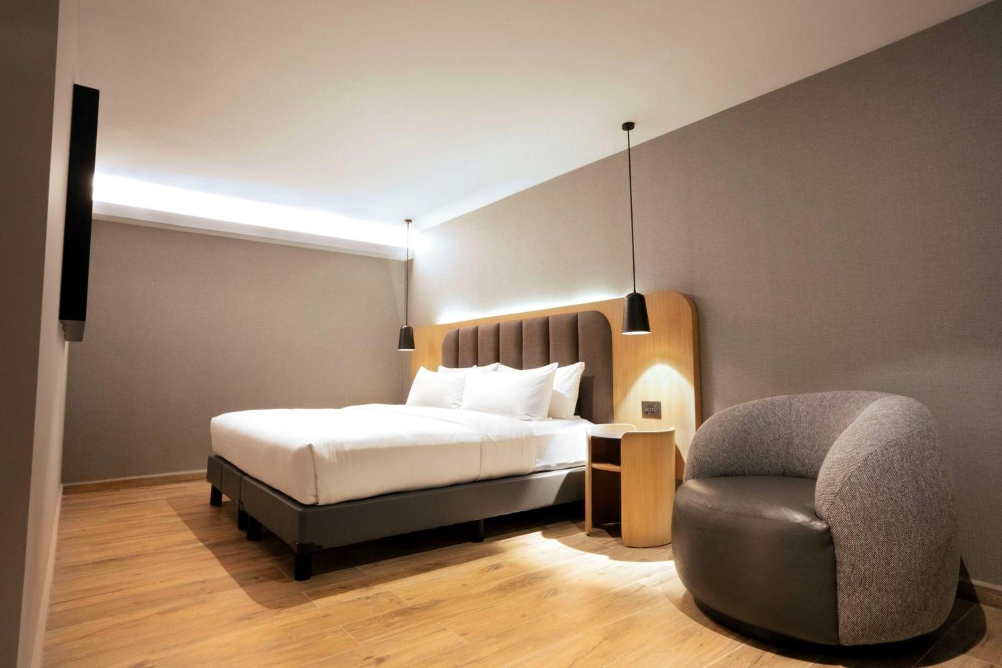 Hilton Airport Hotel