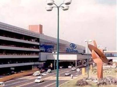 Hilton Airport Hotel 4*